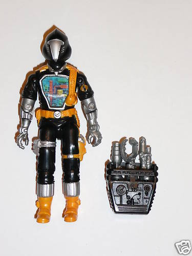 and this guy... wow, i was such a huge fan of the B.A.T.S when i was little that finding his complete one i could not resist... it cost me... A LOT